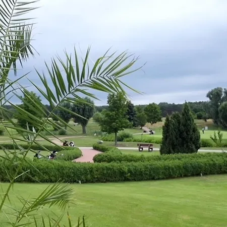 Apartament Golfplatz Motzen-apartment Mit Aussicht Und Vielem Komfort